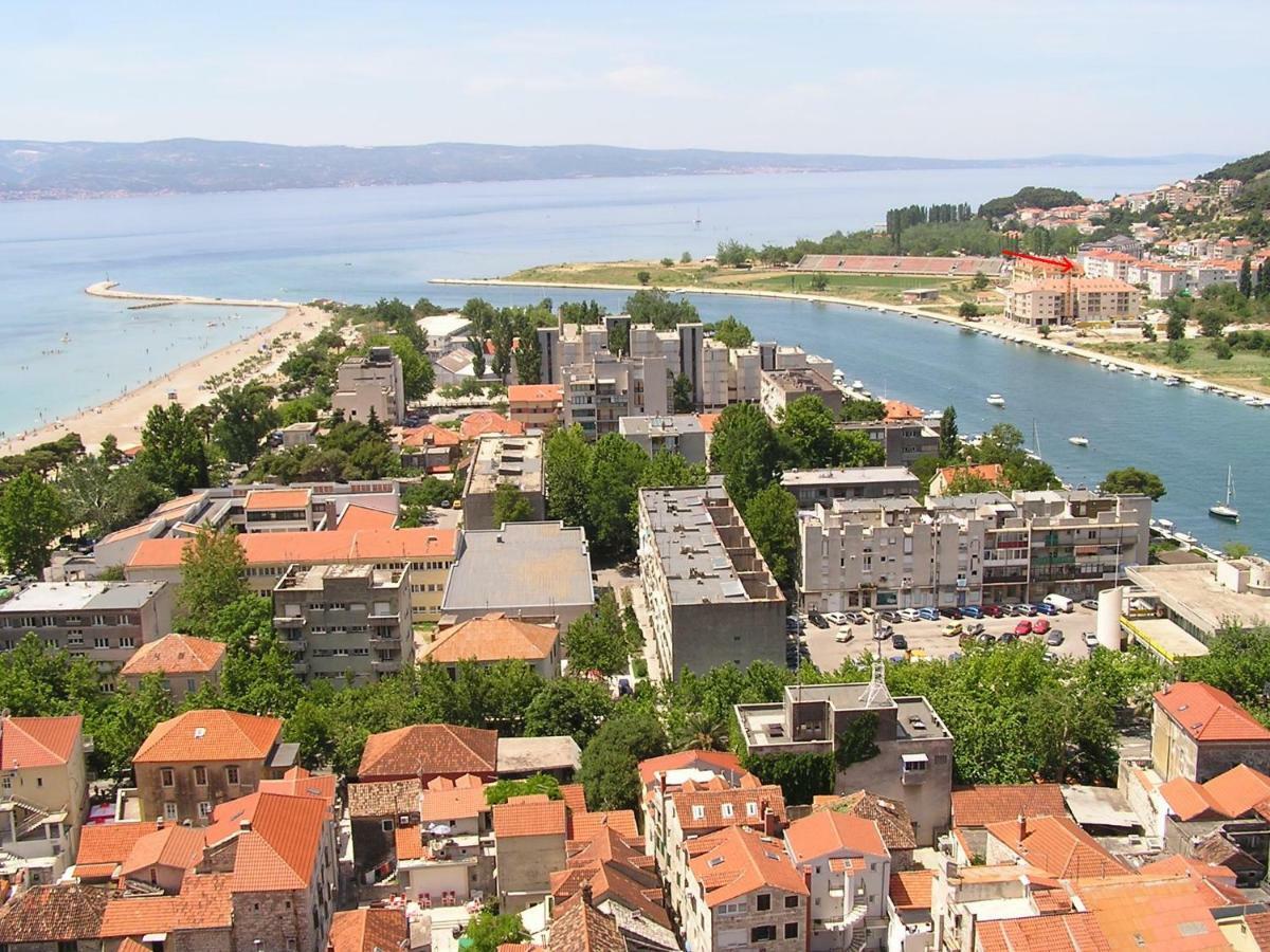 Natali Apartment Omiš Exterior foto