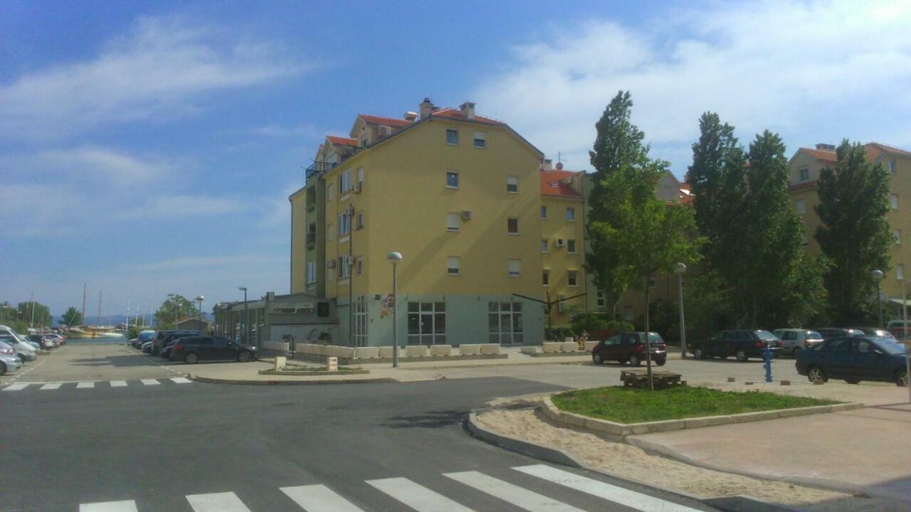 Natali Apartment Omiš Exterior foto