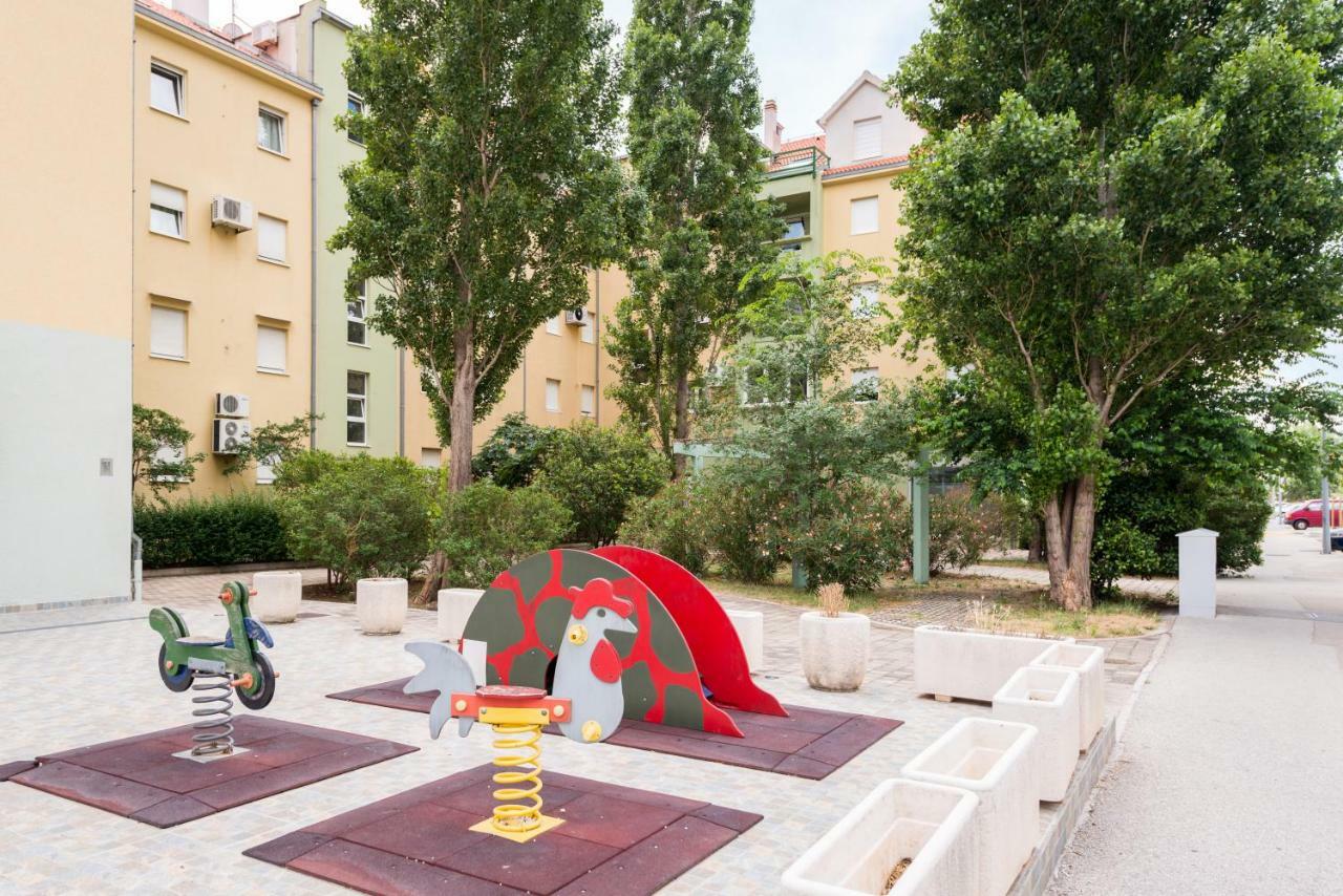 Natali Apartment Omiš Exterior foto